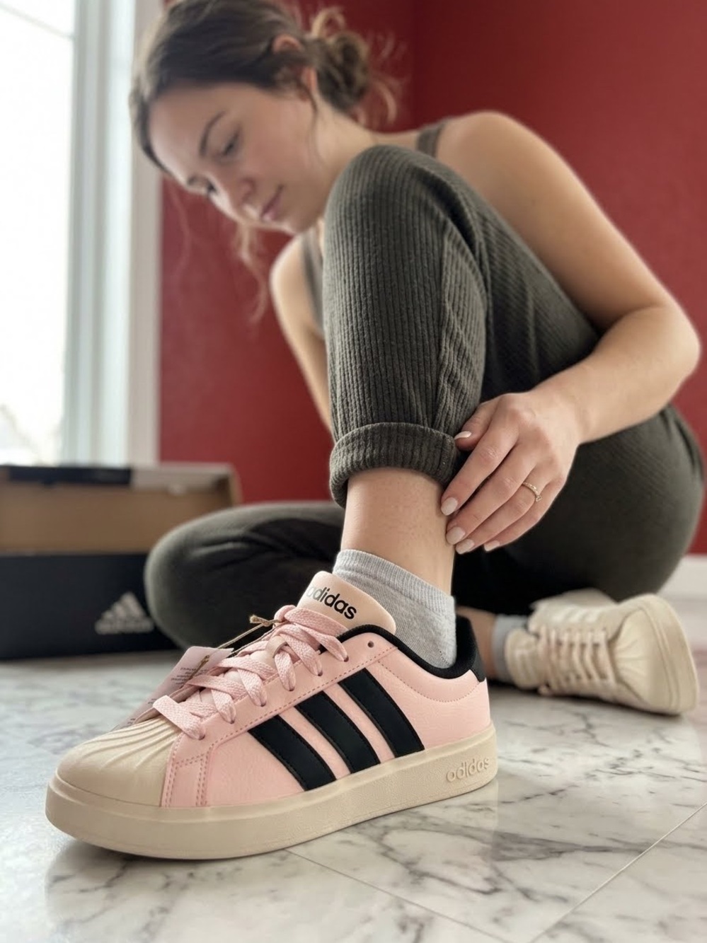 adidas Campus 00s Pink & White Sneakers US 7.5 NWT